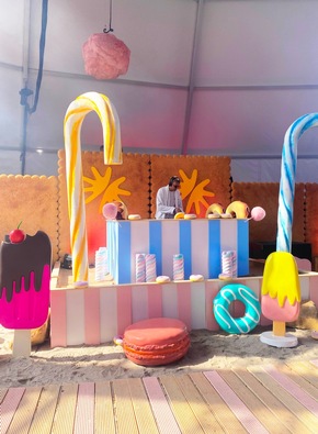 GLÜCKSGEFÜHLE Festival 2025 mit RID-Weltrekord zum Anbeißen – grösster Candy Beach der Welt