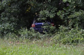 Polizeiinspektion Hameln-Pyrmont/Holzminden: POL-HM: Nach Raub auf Tankstelle - Fluchtfahrzeug aufgefunden