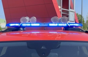 Freiwillige Feuerwehr Alpen: FW Alpen: Person in Aufzug