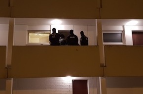 Polizei Bonn: POL-BN: Bonn-Medinghoven/-Tannenbusch/-Endenich/Alfter: Durchsuchungs- und Festnahmeeinsatz in der Dealerszene - Zwei Männer festgenommen