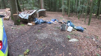 Polizeipräsidium Aalen: POL-AA: Murrhardt: Zeugen nach illegaler Müllablagerung gesucht