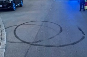 Kreispolizeibeh&ouml;rde M&auml;rkischer Kreis: POL-MK: Kleinkraftradfahrer fl&uuml;chtet nach Unfall - Polizei sucht Zeugen