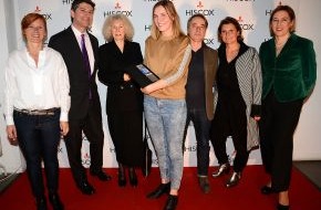 Hiscox: Herausragende Nachwuchskünstler mit dem Hiscox Kunstpreis 2014 ausgezeichnet / Nachwuchskünstlerin Stella Rossié gewinnt den Hiscox Kunstpreis