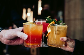 Cocktailabend: Das gehört in deine Hausbar