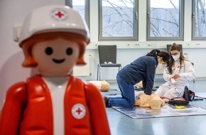 Deutsches Rotes Kreuz in Hessen Volunta gGmbH: FSJ-Start bei DRK Volunta / 1.582 Freiwillige engagieren sich für ein Jahr in Hessen oder weltweit