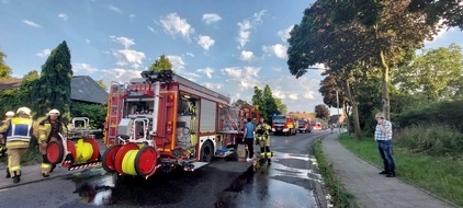 Feuerwehr Gemeinde Rheurdt: FW Rheurdt: Kellerbrand auf Rheurdter Hochend sorgt für Großeinsatz - keine Verletzten