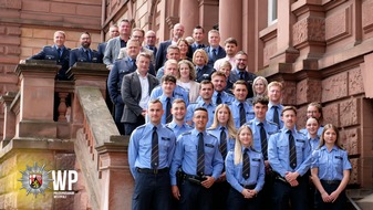 Polizeipr&auml;sidium Westpfalz: POL-PPWP: Polizei Westpfalz begr&uuml;&szlig;t 18 neue Einsatzkr&auml;fte