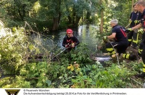 Feuerwehr München: FW-M: Gefahr im Auer Mühlbach beseitigt (Thalkirchen)