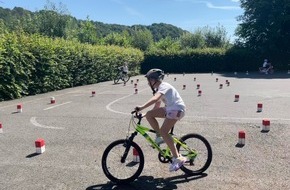 Polizeidirektion Trier: POL-PDTR: Fahrrad-Aktionstag an der Grundschule Hoppstädten-Weiersbach