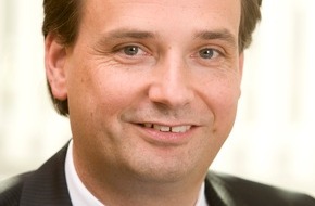 Ford-Werke GmbH: Wolfgang Booms wird Geschäftsführer Marketing und Vertrieb der Ford-Werke GmbH / Wolfgang Kopplin zum neuen Verkaufsdirektor ernannt (mit Bild)