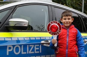 Polizei Aachen: POL-AC: Siebenjähriger fand vermisste Seniorin: Aachener Polizei sagte jetzt Dankeschön