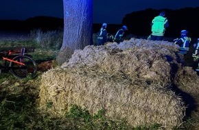 Kreispolizeibehörde Soest: POL-SO: Jugendliche wollen Marshmallows machen und entzünden Strohballen