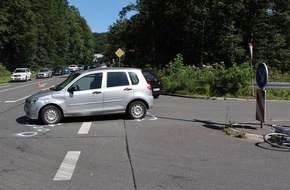 Kreispolizeibehörde Oberbergischer Kreis: POL-GM: 140821-626 Verkehrsunfall mit Personenschaden Radfahrer erlitt schwerste Verletzungen