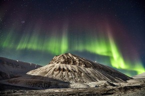 Morgen erscheint das neue Buch über das Leben in der Arktis: Spitzbergen - Arktische Abenteuer unter Nordlicht und Mitternachtssonne