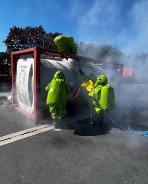 FW Mechernich: ABC-Übung am 26. April 2025 im Chemiepark Knapsack Hürth