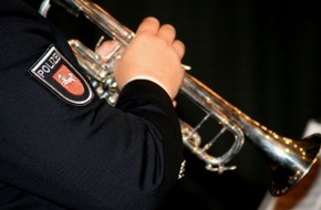Polizeiinspektion Cuxhaven: POL-CUX: TIPP: Konzert-Tour des Polizeimusikkorps Niedersachsen führt nach Nordenham + Kartenvorverkauf läuft - Erlös für guten Zweck (Bildmaterial als Download)