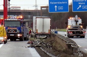 Verkehrsdirektion Mainz: POL-VDMZ: Lkw-Unfall am Alzeyer Kreuz