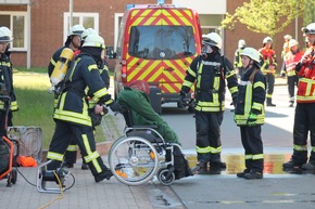 FW-ROW: Kreisfeuerwehrbereitschaft Rotenburg-Mitte übt zwei Tage in Celle-Scheuen