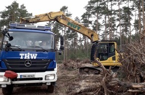 THW Landesverband Hamburg, Mecklenburg-Vorpommern, Schleswig-Holstein: THW-HH MV SH: Waldbrand Lübthee: THW beendet Einsatz