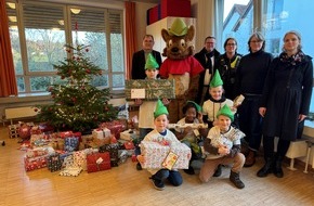 Polizei Bonn: POL-BN: Liebgewonnene Tradition: Polizei Bonn unterst&uuml;tzt Familienfonds "Robin Good" / 100 Weihnachtsgeschenke an Kinder und Jugendliche &uuml;bergeben