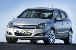 Opel Automobile GmbH: Modellpflege des Opel-Bestsellers / Neuer Astra: Feinschliff im Design und optimiertes Motorenprogramm