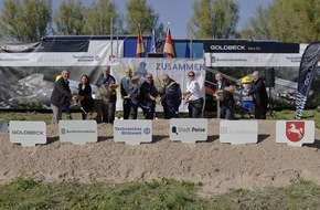 THW Landesverband Bremen, Niedersachsen: THW HB-NDS: Spatenstich f&uuml;r THW-Neubau in Peine