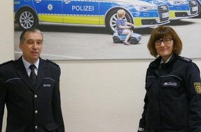 Polizeipräsidium Freiburg: POL-FR: Elzach: Polizeipostenführer Dold geht in Pension