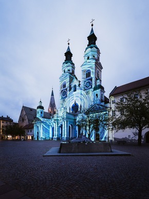 Brixen leuchtet | Water Light Festival vom 24.04.-12.05.2024