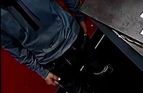 Polizeiinspektion Saarlouis: POL-SLS: Öffentlichkeitsfahndung nach versuchtem schweren Raub auf Tankstelle