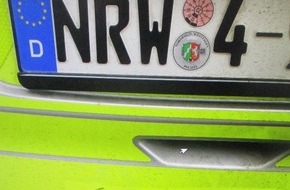 Polizei Hagen: POL-HA: Streifenwagen der Polizei mit Filzstift beschmiert