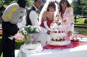 Europa-Park: Es war eine wahre Märchenhochzeit - mit Nadja Abdel Farrag als Trauzeugin