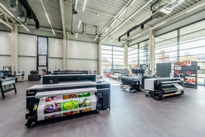 Er&ouml;ffnung Epson Experience Center: Zukunftstechnologien auf 2.600 Quadratmetern