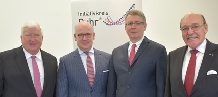 Initiativkreis Ruhr GmbH: Initiativkreis Ruhr wählt Tönjes und Lange zu seinen künftigen Moderatoren / Amtszeit beginnt am 1. Januar 2016