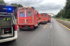 Feuerwehr Gelsenkirchen: FW-GE: Verkehrsunfall auf BAB2