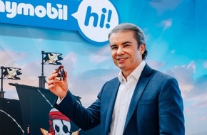 PLAYMOBIL: Playmobil hebt das Rollenspiel auf das n&auml;chste Level / Mit der Weltneuheit Playmobil hi! definiert die Marke eine neue Dimension des Spielens