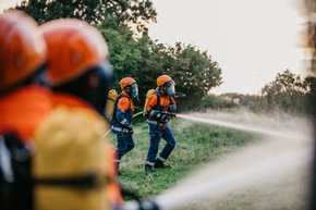 FW Marienheide: Berufsfeuerwehrtag der Jugendfeuerwehr: Marienheider Feuerwehrnachwuchs für 24 Stunden im Einsatz