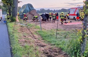 Kreisfeuerwehr Rotenburg (Wümme): FW-ROW: Tödlicher Verkehrsunfall auf der K202