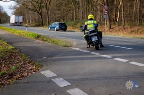 POL-WES: Wesel- Kooperationseinsatz der Polizei: Intensive Kontrollen im gewerblichen Personen- und G&uuml;terverkehr