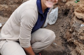 ARGE Archäologie e.V.: Archäologe auf Zeit: Als Laie Seite an Seite mit Wissenschaftlern die
Antike erforschen - BILD