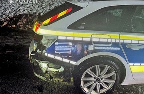 Polizeipräsidium Westpfalz: POL-PPWP: Unfall auf winterglatter Fahrbahn - zwei Verletzte
