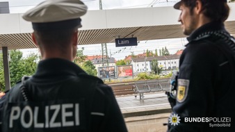 Bundespolizeidirektion M&uuml;nchen: Bundespolizeidirektion M&uuml;nchen: Kein friedlicher Sonntag / Bundespolizei ermittelt nach zwei K&ouml;rperverletzungsdelikten
