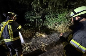 Freiwillige Feuerwehr Werne: FW-WRN: B&ouml;schungsbrand in Werne-Holthausen