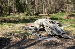 Polizeiinspektion Rotenburg: POL-ROW: ++ Dieseldiebstahl auf Baustelle ++ Trunkenheitsfahrt und Kennzeichenverlust auf der Autobahn ++ Illegale Entsorgung von Eternitplatten im Wald ++