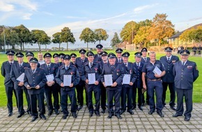 Freiwillige Feuerwehr Bedburg-Hau: FW-KLE: In bewegten Zeiten: Gemeinde steht hinter ihrer Feuerwehr