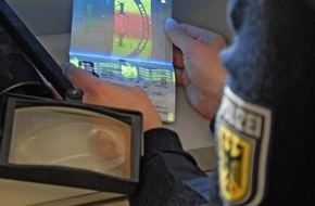 Bundespolizeidirektion München: Bundespolizeidirektion München: Für 5.000 Euro nach Deutschland - Syrerin gibt sich als Griechin aus
