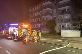 Feuerwehr Ratingen: FW Ratingen: Eine Person aus brennender Wohnung gerettet