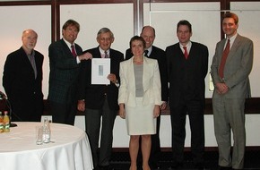 PR-Club Hamburg e. V.: Kooperationsvertrag zwischen PR - Club Hamburg und Kölner Presseclub