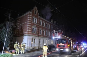 Feuerwehr Dresden: FW Dresden: Feuerwehr und Polizei retten zahlreiche Menschen bei Wohnungsbrand