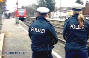 Bundespolizeidirektion München: Bundespolizeidirektion München: Lebensgefährlicher Gepäcktransport über die Gleise: Alkoholisierter 57-Jähriger im Glück