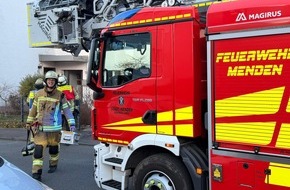 Freiwillige Feuerwehr Menden: FW Menden: Brand im Geb&auml;ude - keine Verletzten an Heiligabend